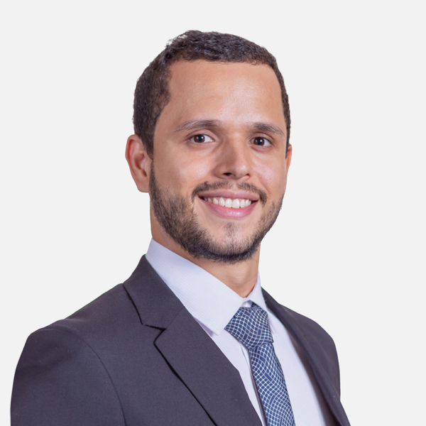 Legenda 4 - Caracteristicas do advogado 4 de forma breve